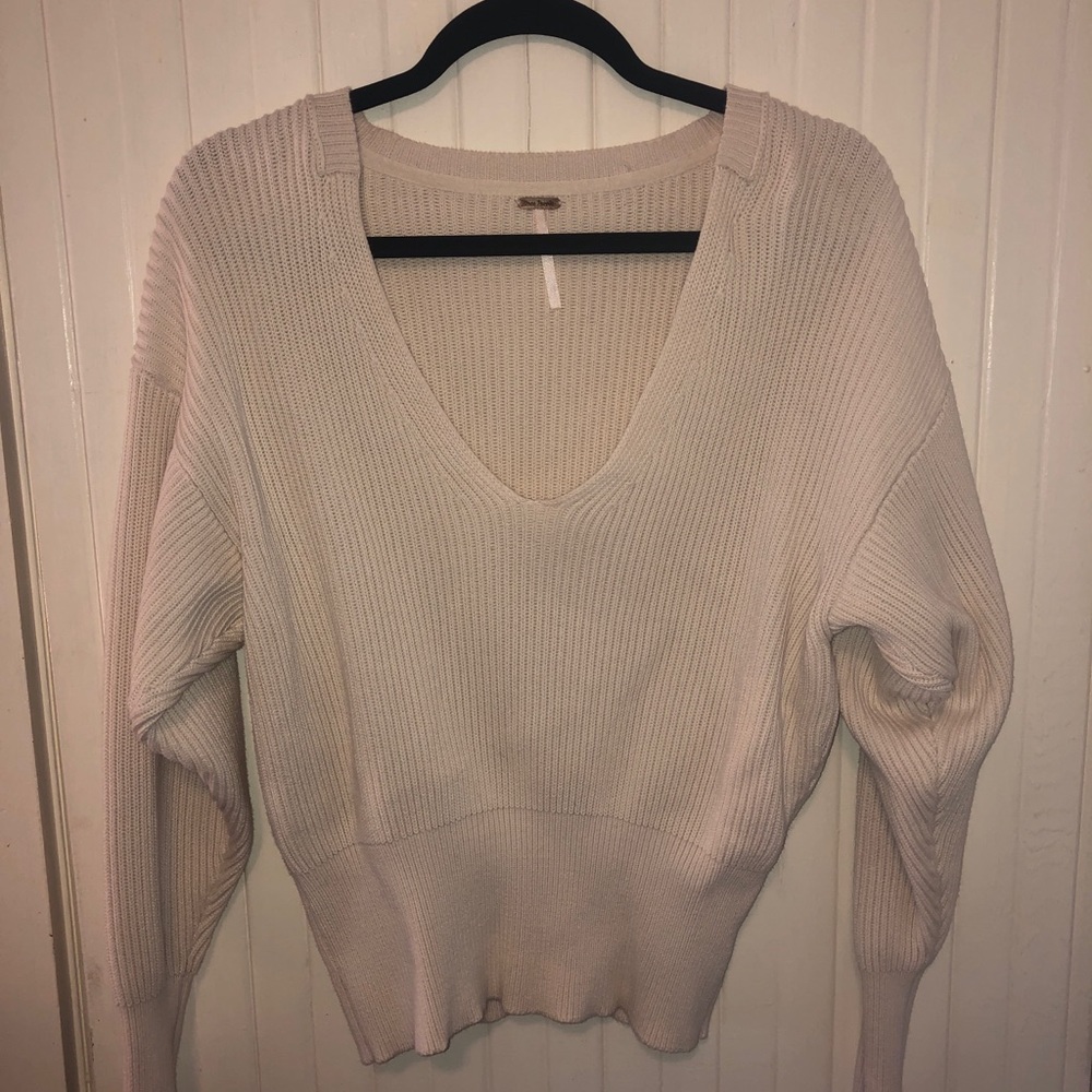 White Ribbed Free People V-neck sweater